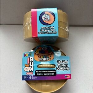 Viral Rainbow Mystery Dumplings. Series 3 Rainbow Mystery Dumpling -